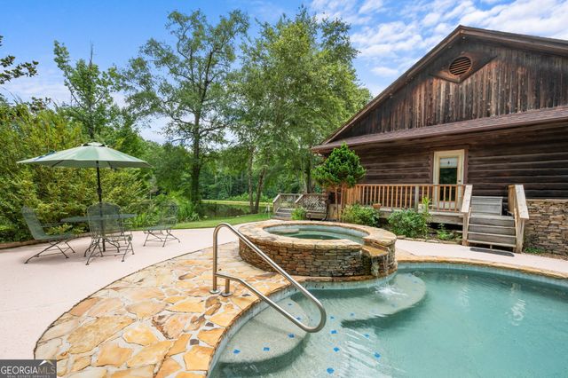 261 McIntosh Circle, Jackson, GA 30233