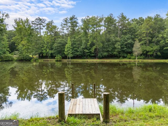 261 McIntosh Circle, Jackson, GA 30233