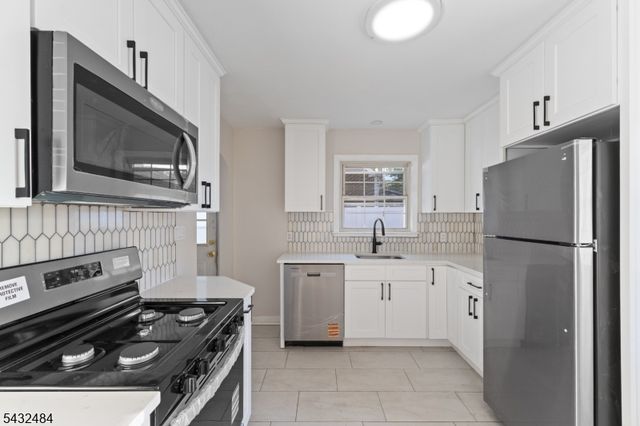 1267 Hollywood Ave, Plainfield City, NJ 07060