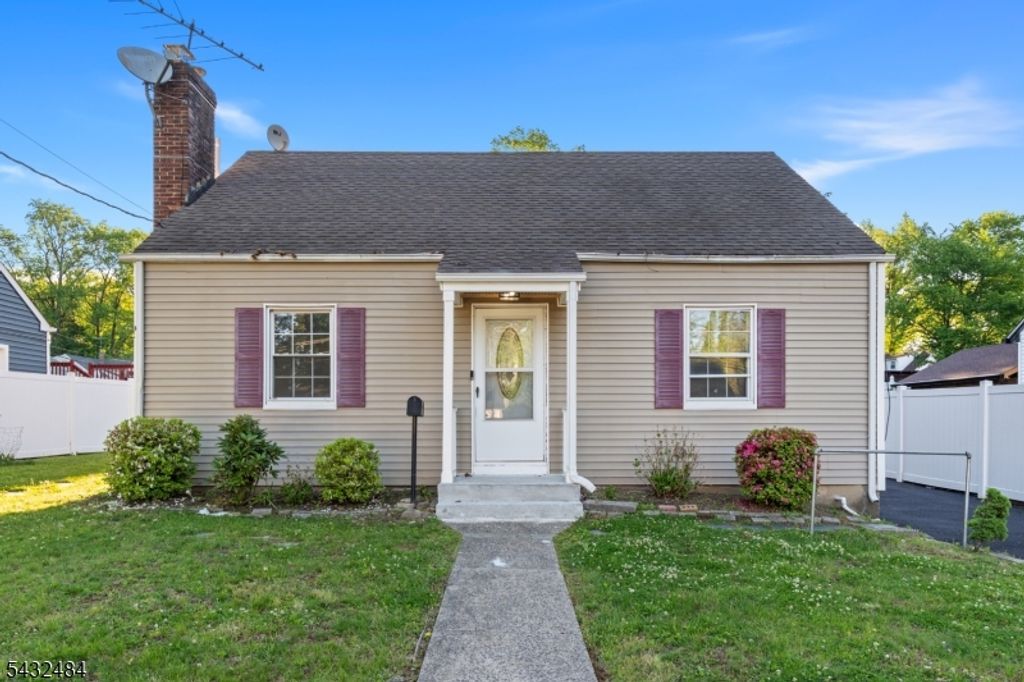 1267 Hollywood Ave, Plainfield City, NJ 07060