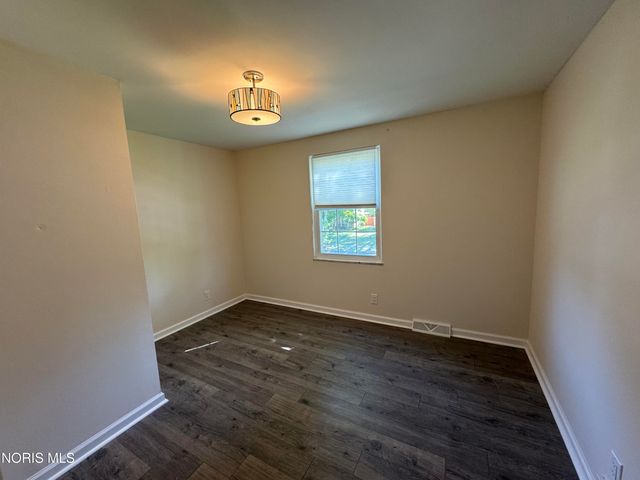 6350 Wedgewood Drive, Sylvania, OH 43560