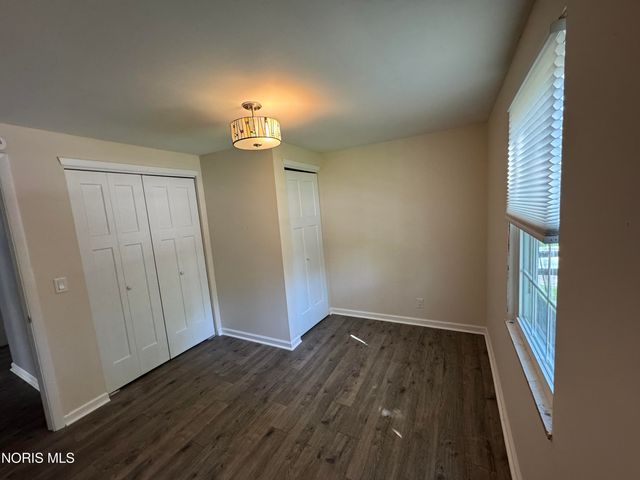6350 Wedgewood Drive, Sylvania, OH 43560