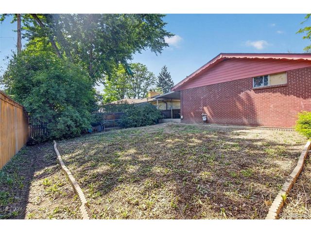 4465 Cody St, Wheat Ridge, CO 80033