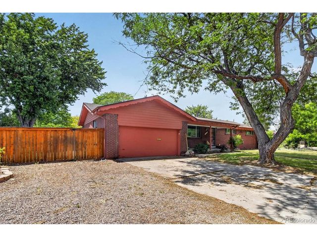 4465 Cody St, Wheat Ridge, CO 80033