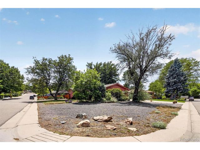 4465 Cody St, Wheat Ridge, CO 80033