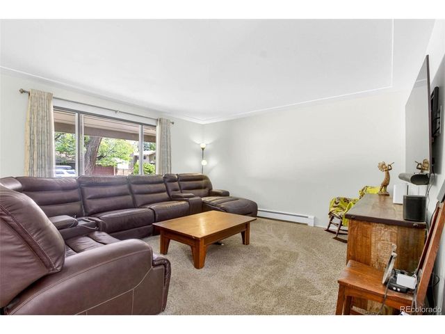 4465 Cody St, Wheat Ridge, CO 80033