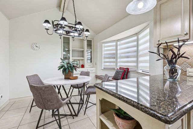 2517 Willowgate Lane, Carrollton, TX 75006