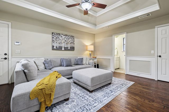 2517 Willowgate Lane, Carrollton, TX 75006