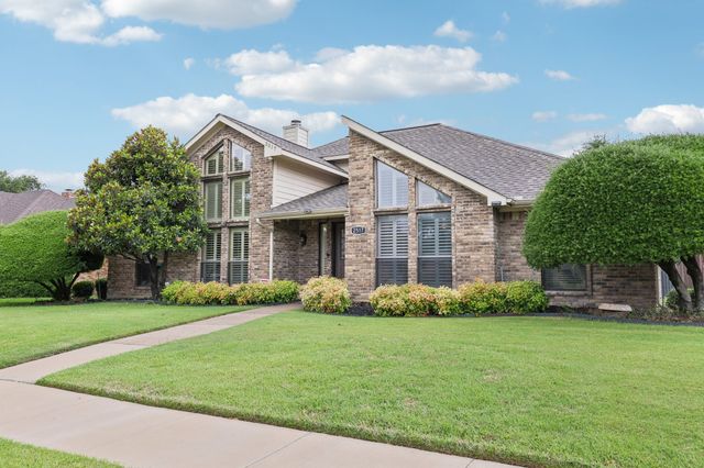 2517 Willowgate Lane, Carrollton, TX 75006