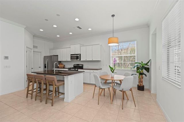 7204 ANNANHILL LANE, Lakewood Ranch, FL 34202