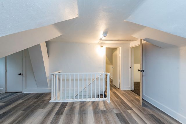 3020 Ezekiel Avenue, Zion, IL 60099