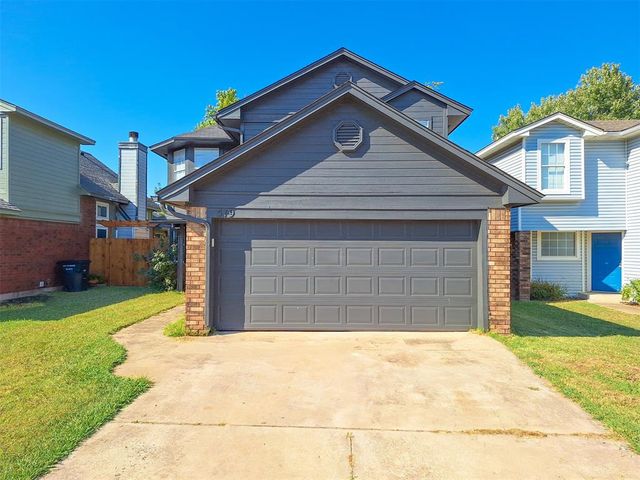 519 Stoneridge Drive, Moore, OK 73160