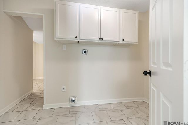 9500 Dabney Dr, Denham Springs, LA 70726
