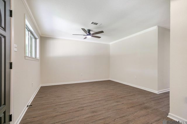 9500 Dabney Dr, Denham Springs, LA 70726