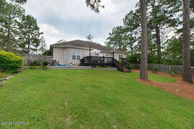 35 Bedford Circle, Pinehurst, NC 28374