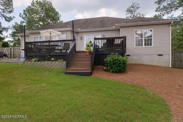 35 Bedford Circle, Pinehurst, NC 28374