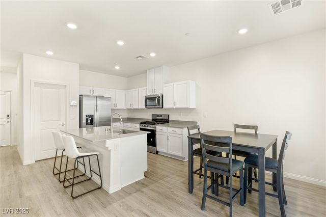 4718 Arctic Cliffs Avenue, Las Vegas, NV 89141