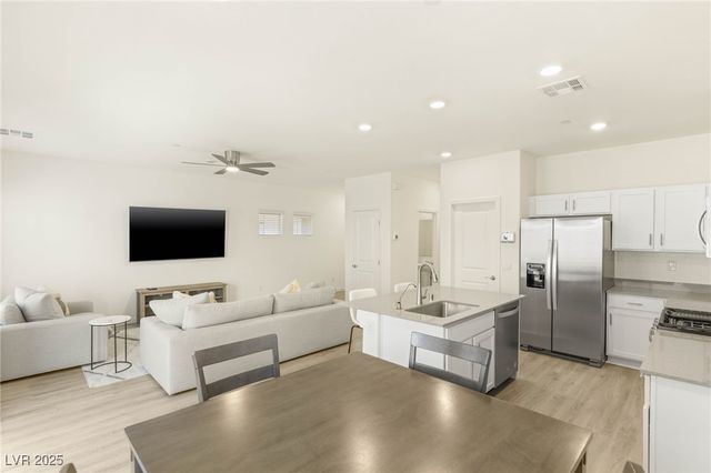 4718 Arctic Cliffs Avenue, Las Vegas, NV 89141