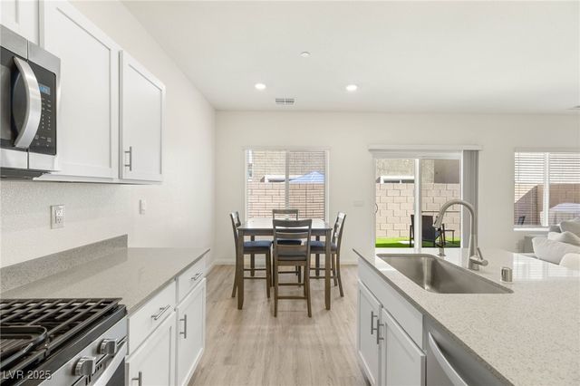 4718 Arctic Cliffs Avenue, Las Vegas, NV 89141