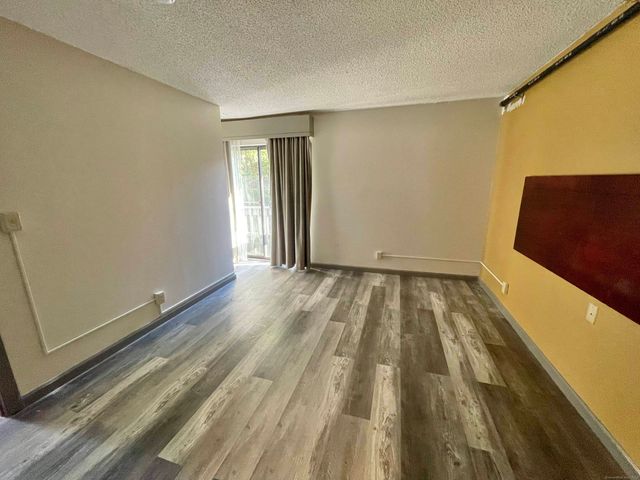 3 Long Wharf Drive, New Haven, CT 06511