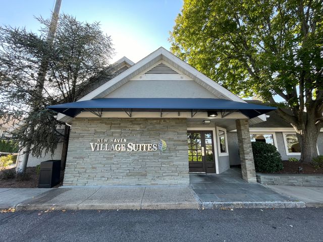 3 Long Wharf Drive, New Haven, CT 06511