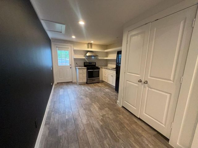 1917 Thonig Road, Houston, TX 77055