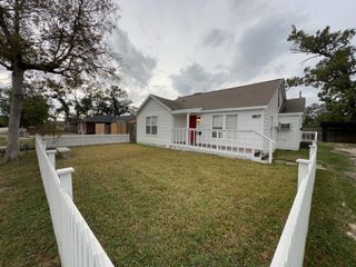 1917 Thonig Road, Houston, TX 77055