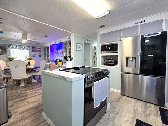 5619 BAYSHORE ROAD 435, Palmetto, FL 34221