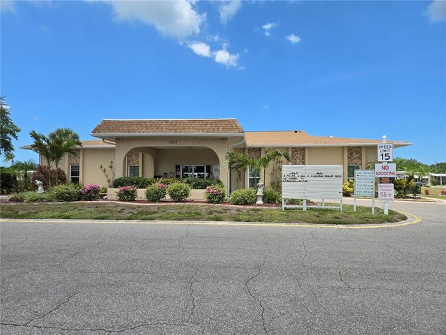 5619 BAYSHORE ROAD 435, Palmetto, FL 34221
