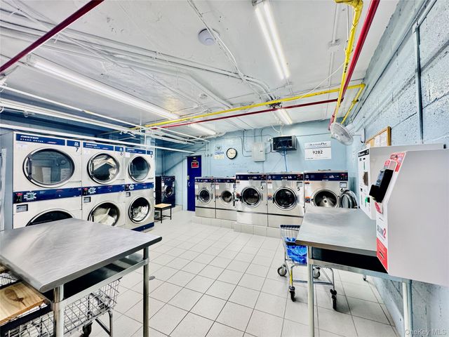 117-14 Union Turnpike Ac3, Kew Gardens, NY 11415