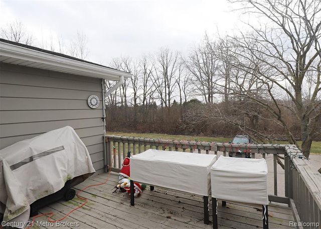 1184 Normandy Terrace Drive, Flint, MI 48532