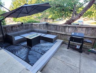 6987 Glenbrook ROAD, Milwaukee, WI 53223