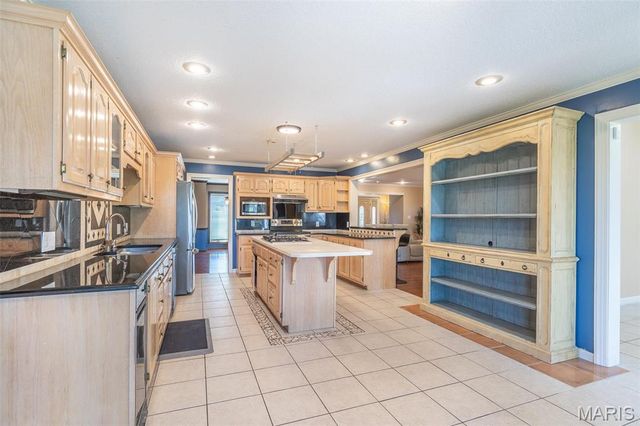 14114 Christy Lane, Poplar Bluff, MO 63901