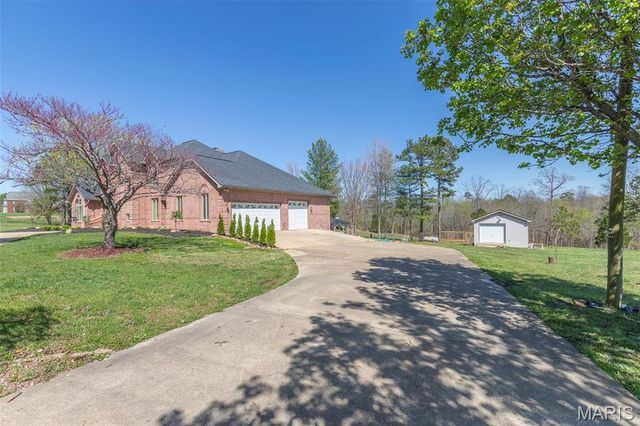 14114 Christy Lane, Poplar Bluff, MO 63901