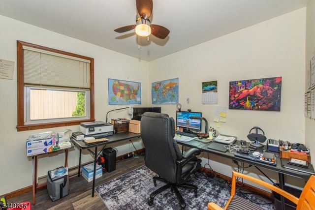 121 Maxim Dr, Hopatcong Boro, NJ 07843