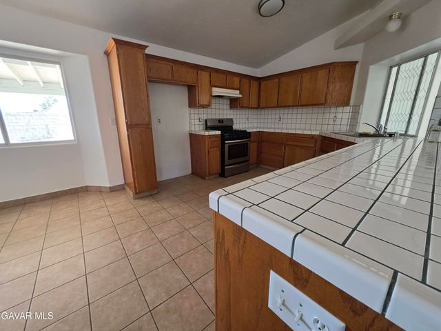 19795 88th Street, California City, CA 93505