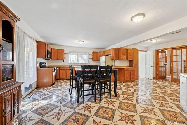 4485 Carolyn, Colorado Springs, CO 80916