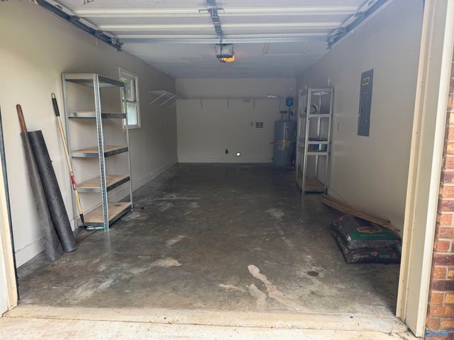 1027 Riverchase Road, Huntsville, AL 35803