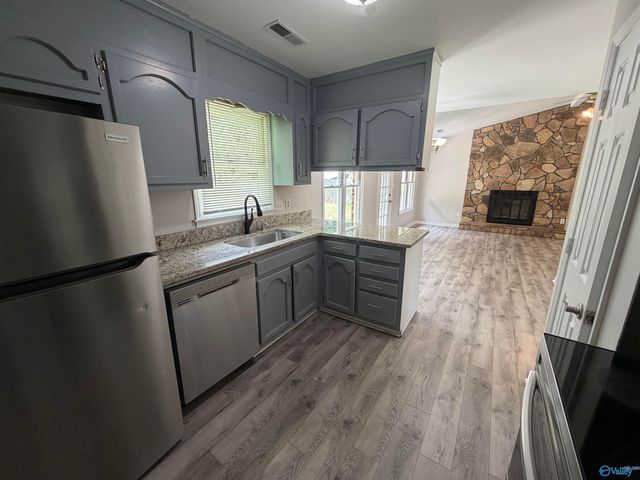 1027 Riverchase Road, Huntsville, AL 35803