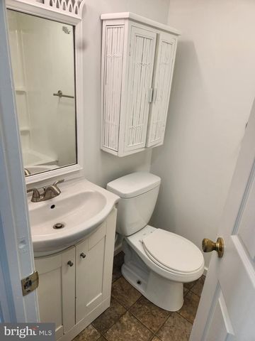 720 SHAWNA AVE, York, PA 17402