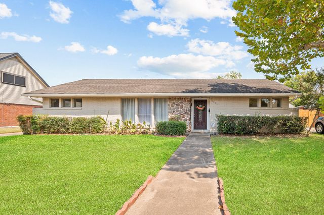 8314 Edgemoor Drive, Houston, TX 77036