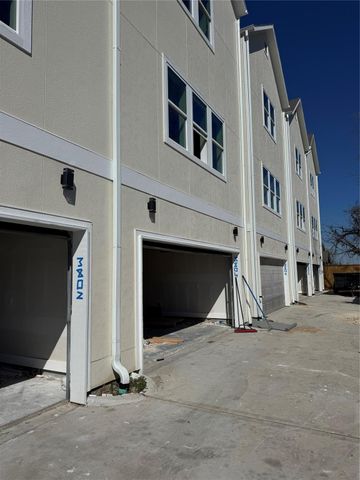 3808 Yale Street, Houston, TX 77018