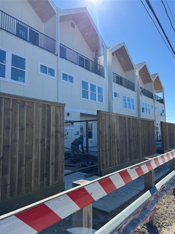 3808 Yale Street, Houston, TX 77018