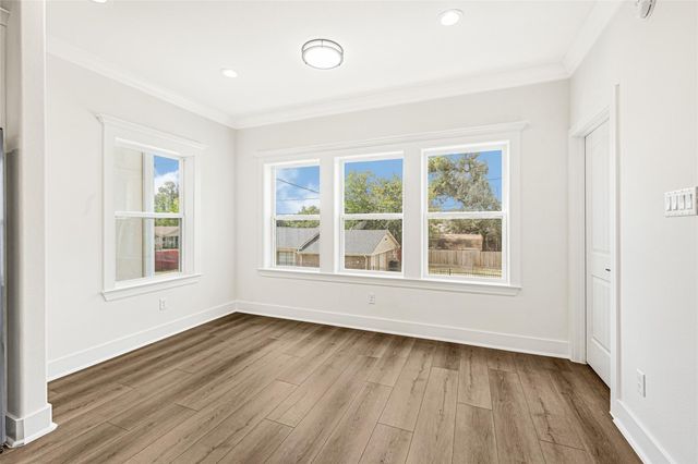 3808 Yale Street, Houston, TX 77018