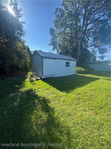 447 Serenade Terrace, Lake Placid, FL 33852
