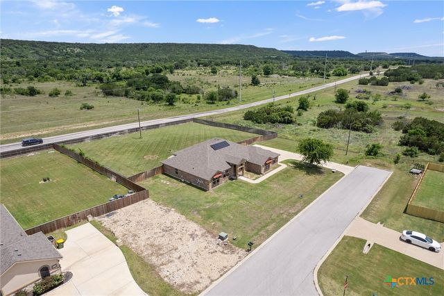3533 Hooten Bend Road, Kempner, TX 76539