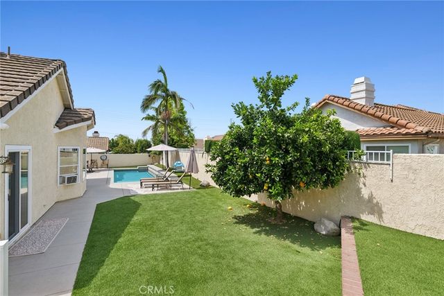 2017 Windemere Way, Upland, CA 91784