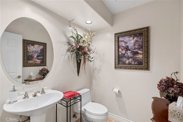 2017 Windemere Way, Upland, CA 91784