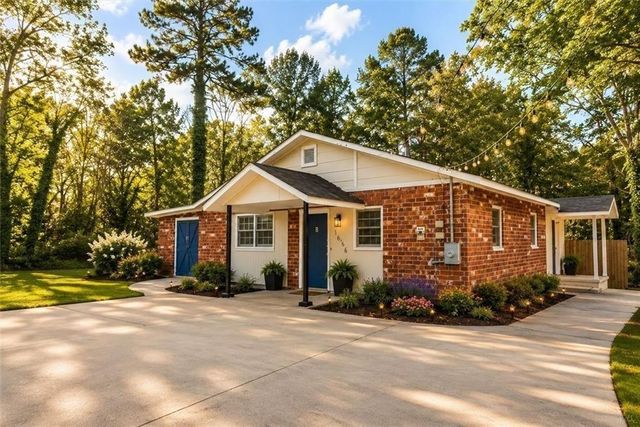 5656 Handley Boulevard, Morrow, GA 30260