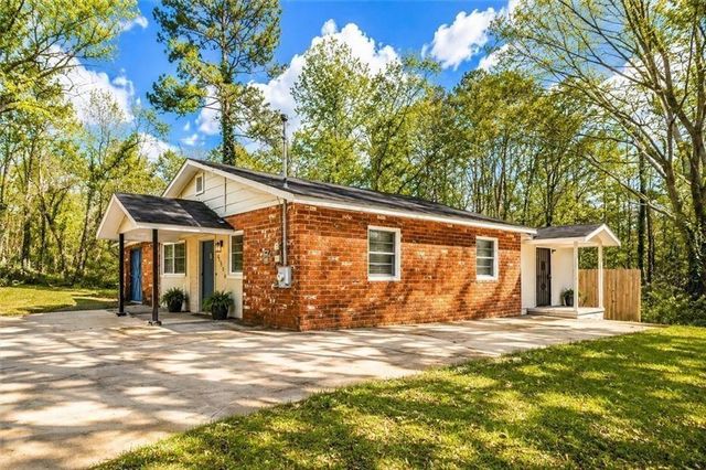 5656 Handley Boulevard, Morrow, GA 30260